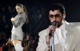 Los artistas Rosalía y Bad Bunny.