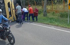 Volcamiento de bus en Campeche. 