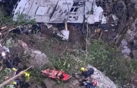 Bus después del accidente.