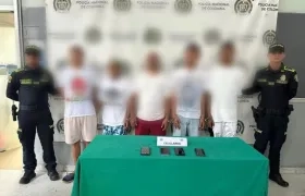 Cinco de los capturados mediantes orden judicial por parte de la Policía. 