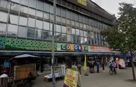 Centro comercial donde se presentó el asalto a la joyería. 
