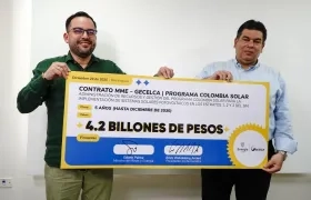 Edwin Palma, ministro de Minas y Energía, junto a Erick Wehdeking, presidente (e) de Gecelca.
