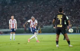 Peña marcó su primer gol con Junior.