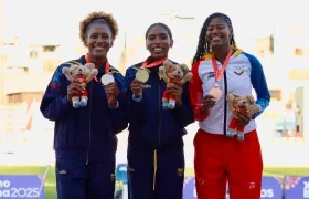 La colombiana Martha Araujo ganó la plata, Natalia Linares y la venezolana Ornelis Ortiz, quien consiguió el bronce.
