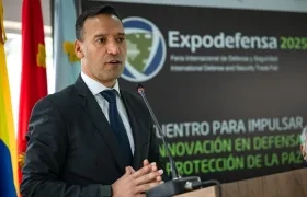 Pedro Sánchez, ministro de Defensa.