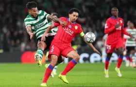 Luis Javier Suárez en acción durante el partido.