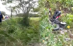 Lugar donde se presentó el accidente en la vía a Juan Mina. 