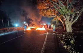 Bloqueo en la vía Oriental.