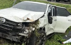 Así quedó la camioneta tras el accidente. 