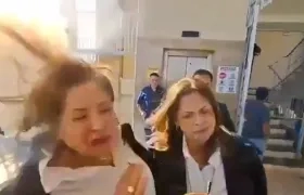 Momento del ataque contra Gladys Aurora López.