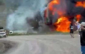 Incendio de dos vehículos