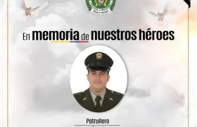 El patrullero Carlos Pineda Castro. 