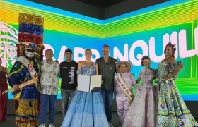 El Alcalde Alex Char y la monarquía real del Carnaval. 