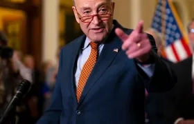 Senador Chuck Schumer.