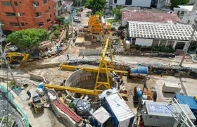 Avance de obras en el arroyo de la calle 85.