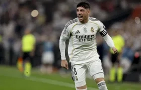 Federico Valverde celebrando su gol hoy.
