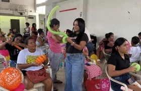 Jornada de fortalecimiento de capacidades en la Casa de la Mujer.