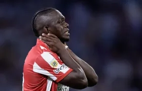 Edwuin Cetré, transferido por Estudiantes a Athletico Paranaense.