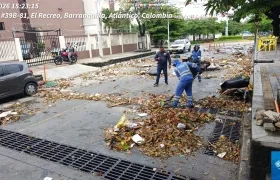 Operarios de Triple A en la recolección de residuos sólidos. 