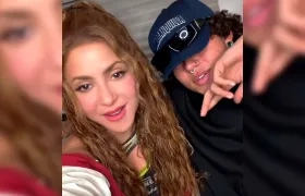 Shakira y Beéle.