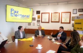 El procurador reunido con el presidente de la Asociación Colombiana de Exportadores de Flores