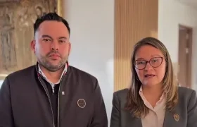 El Ministro de Minas, Edwin Palma, y la Superintendente de Industria y Comercio, Cielo Rusinque.