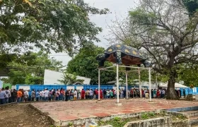 La larga fila para votar.