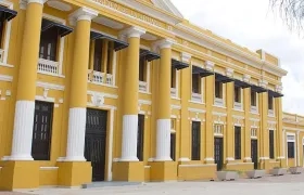 Auditorio Mario Santo Domingo, La Aduana.