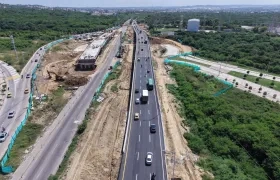 Intercambiador vial de Alameda del Río. 