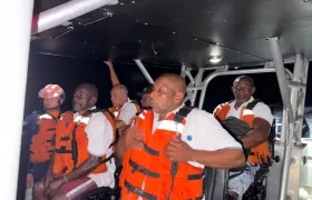 Los tripulantes rescatados.