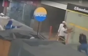 Momento del robo perpetrado de enero del año pasado.