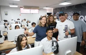 Alcalde Alejandro Char durante el acto de inicio del programa de formación +Educación +Innovación.