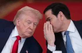 El presidente de EE.UU. Donald Trump con el secretario de Estado, Marco Rubio.