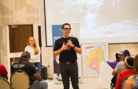 La diputada Alejandra Moreno y el senador Pedro Flórez.