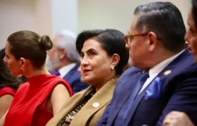  Gabriela Sommerfeld, canciller ecuatoriana.