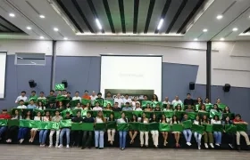 Jóvenes beneficiados con becas de Combarranquilla.