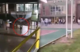 Colegio donde el joven asesinó a un compañero.
