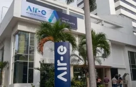 Fachada de una de las oficinas de Air-e en Barranquilla. 