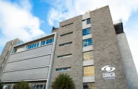 Fachada de Caracol Televisión.