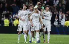 Jugadores del Real Madrid celebrando uno de los goles.