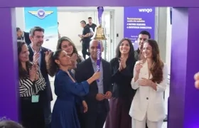 Acto de inauguración de rutas desde Bucaramanga. 