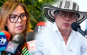 La Fiscal Luz Adriana Camargo y el Presidente Gustavo Petro.