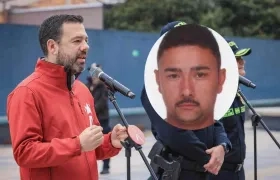 El alcalde de Bogotá, Carlos Fernando Galán, y alias 'El Montañero'.