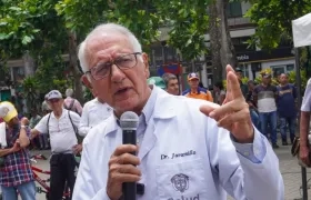 El MInistro de Salud Guillermo Alfonso Jaramillo.