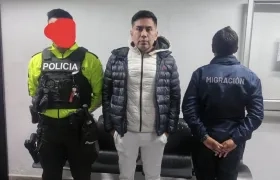 Christian Luvin Quito Carpio, juez "investigado por asociación ilícita en el denominado Caso Fachada".