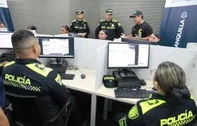 La sala fue inaugurada por el alcalde Alejandro Char y el General Miguel Camelo. 