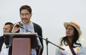 Iván Cepeda y Aída Quilcué, candidatos a la Presidencia y Vicepresidencia de la República. 