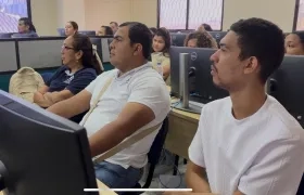 Estudiantes de la Esap. 