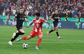 La definición de Luis Díaz para el segundo gol ante el Bayer Leverkusen.