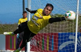 El uruguayo Mauro Silveira, portero titular del Junior.